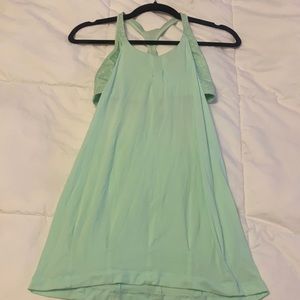 Lululemon top with built in bra